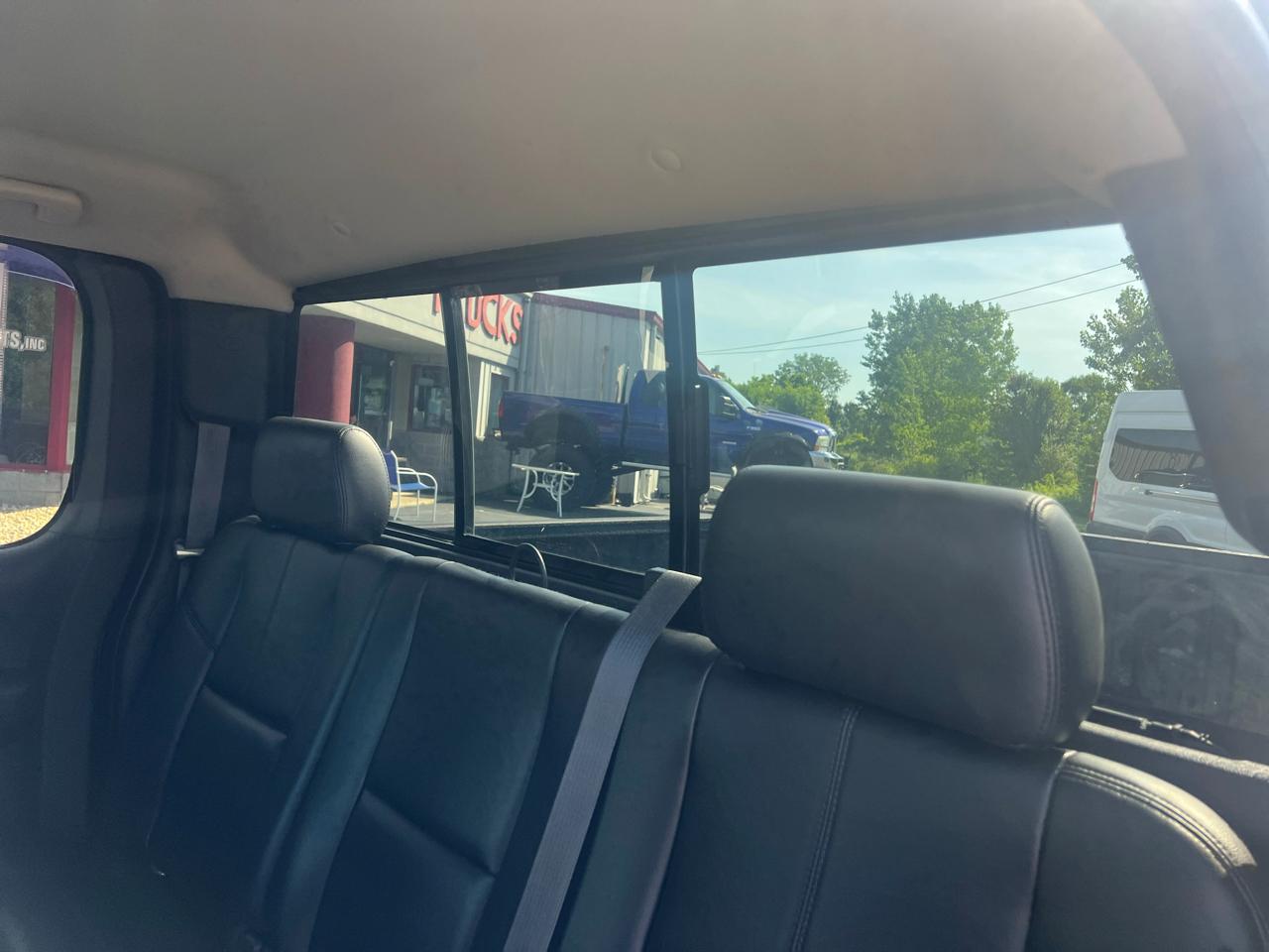 GMC Sierra 1500 4WD Ext Cab 143.5" SLT 2011
