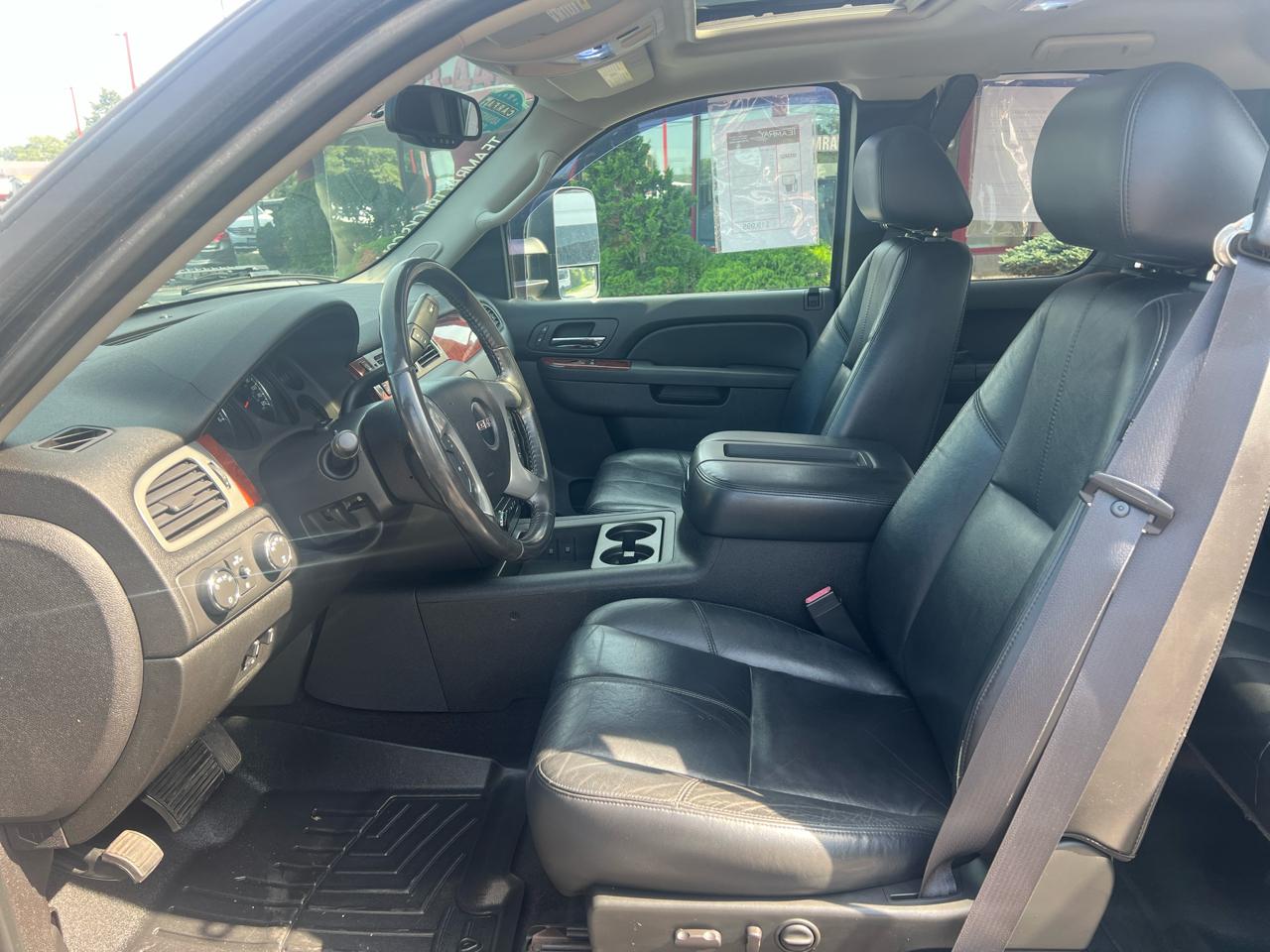 GMC Sierra 1500 4WD Ext Cab 143.5" SLT 2011