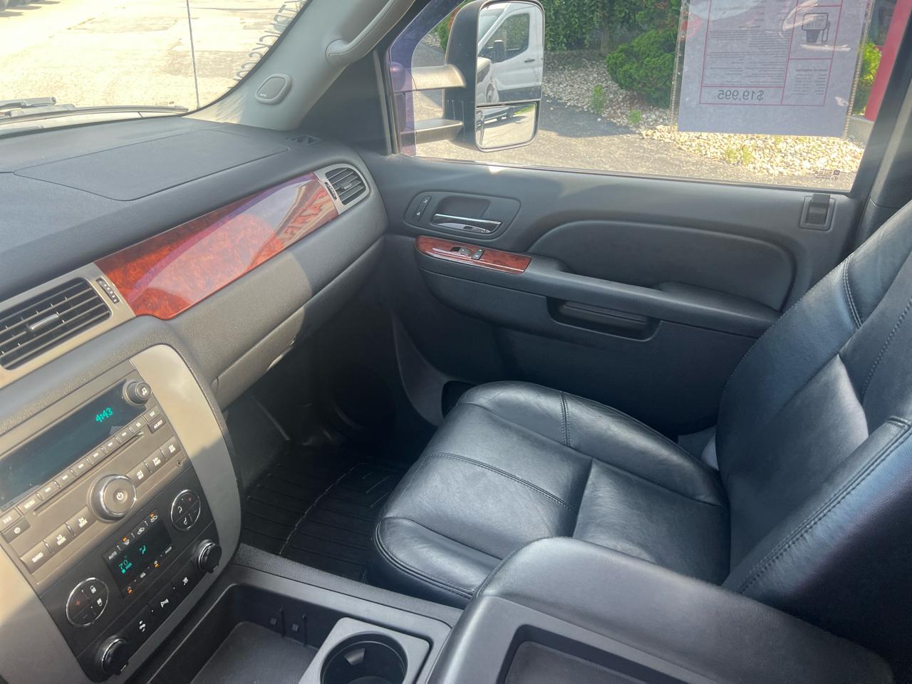 GMC Sierra 1500 4WD Ext Cab 143.5" SLT 2011