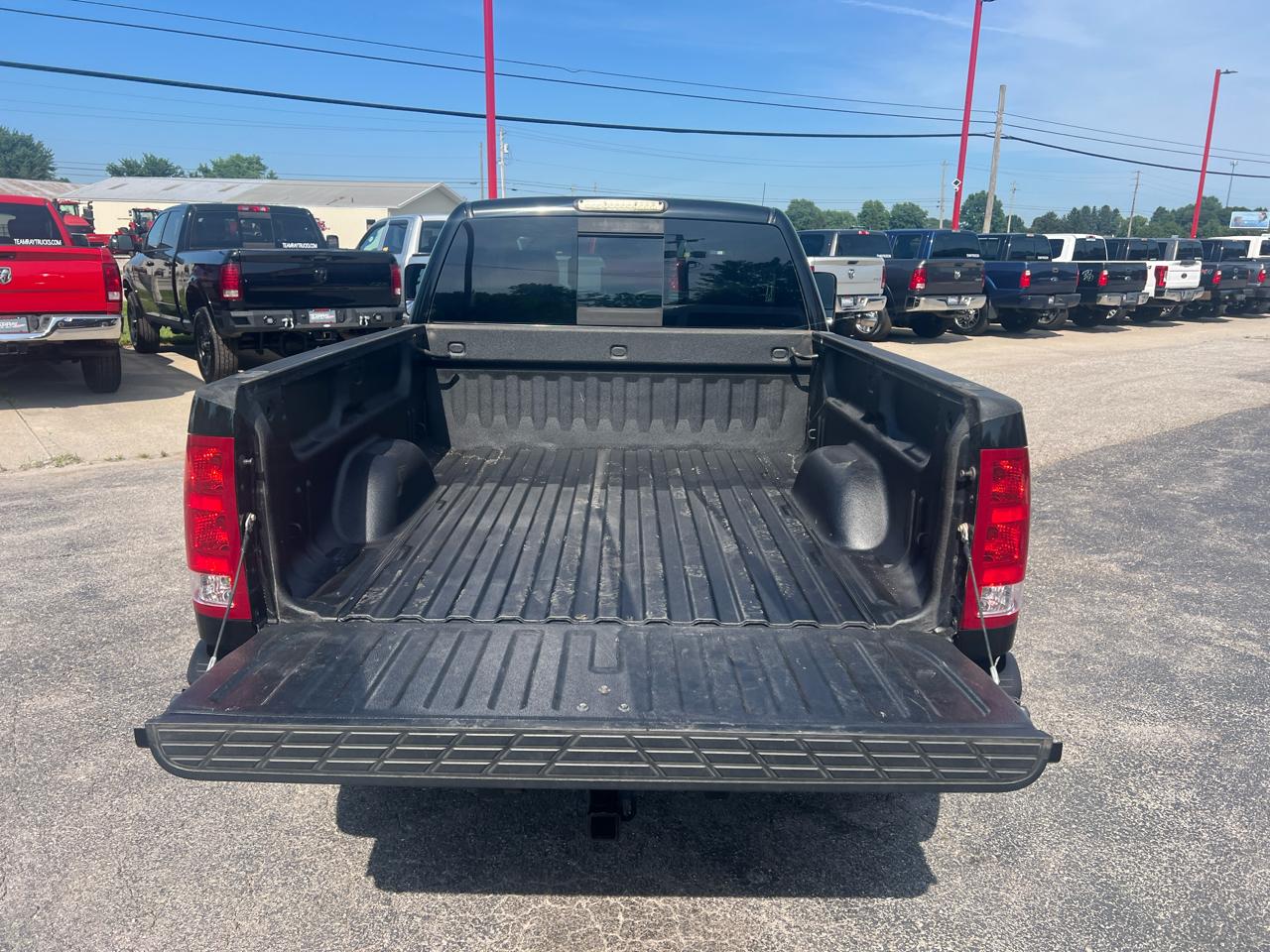 GMC Sierra 1500 4WD Ext Cab 143.5" SLT 2011