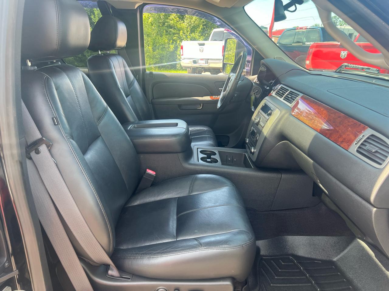 GMC Sierra 1500 4WD Ext Cab 143.5" SLT 2011
