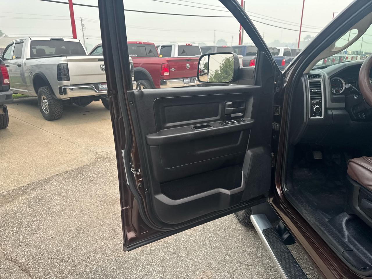 RAM 2500 4WD Crew Cab 169" Tradesman 2015