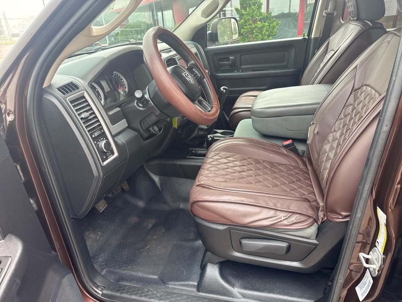 RAM 2500 4WD Crew Cab 169" Tradesman 2015