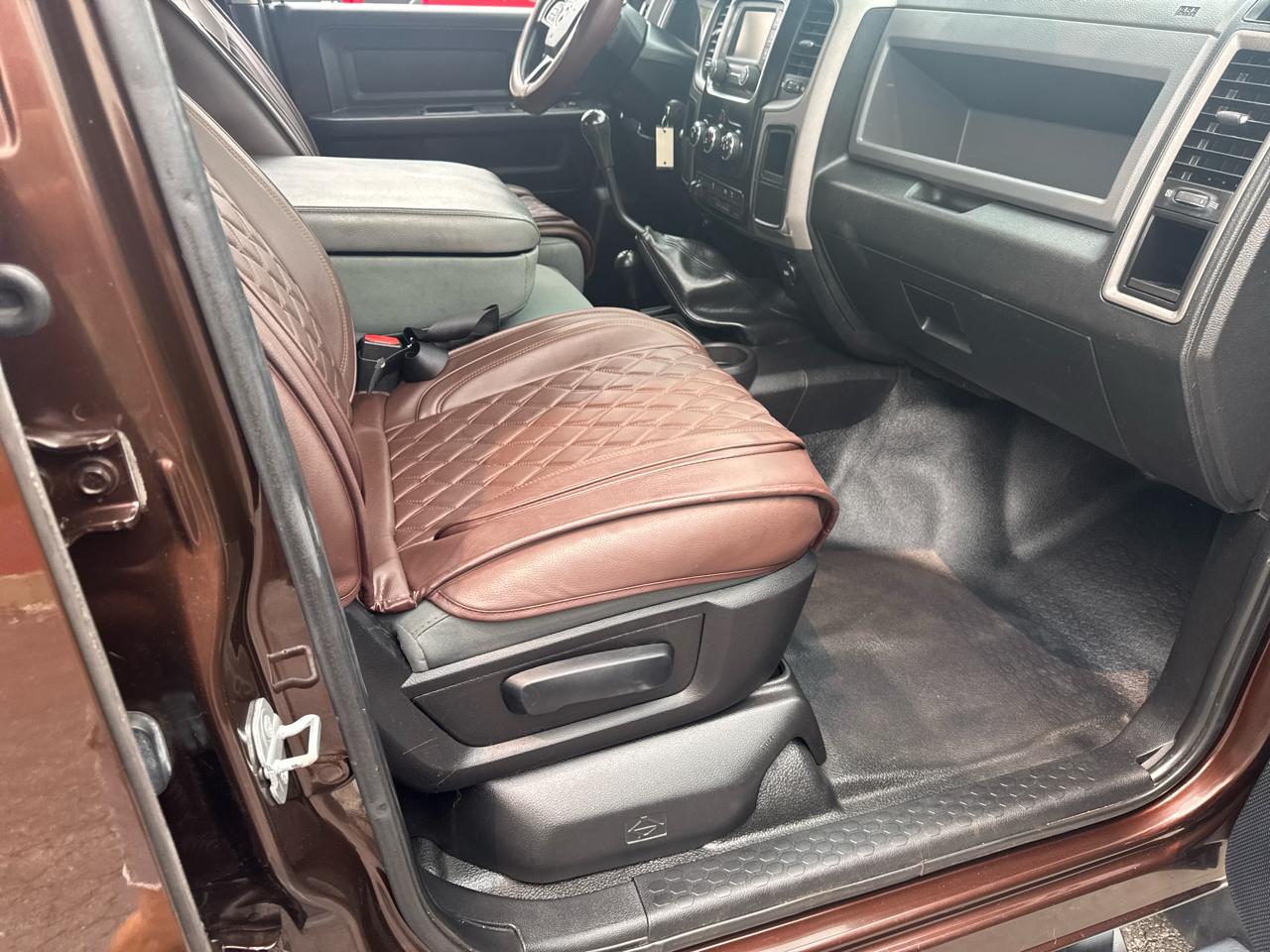 RAM 2500 4WD Crew Cab 169" Tradesman 2015