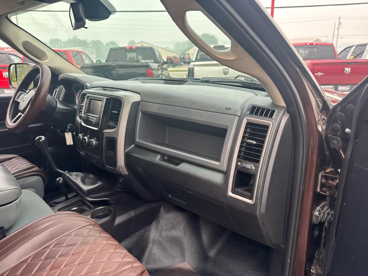 RAM 2500 4WD Crew Cab 169" Tradesman 2015