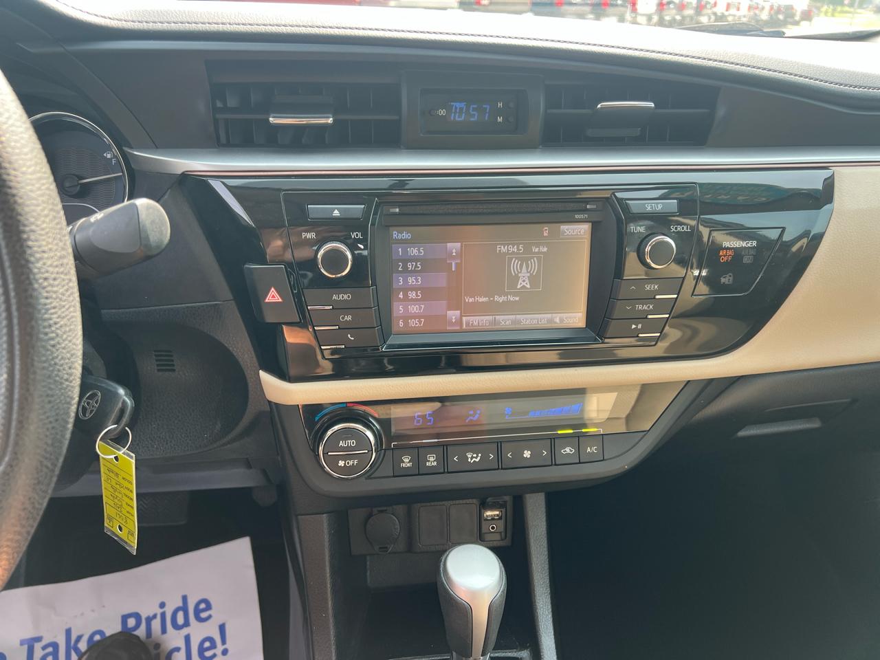 Toyota Corolla 4dr Sdn CVT S w/Special Edition Pkg (Natl) 2016