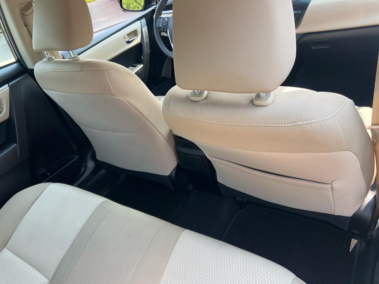Toyota Corolla 4dr Sdn CVT S w/Special Edition Pkg (Natl) 2016