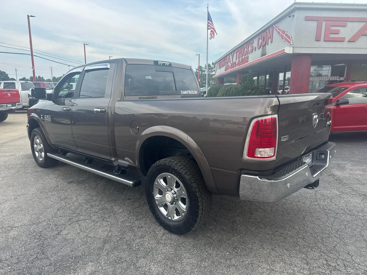 RAM 2500 Laramie 4x4 Crew Cab 6'4" Box 2018