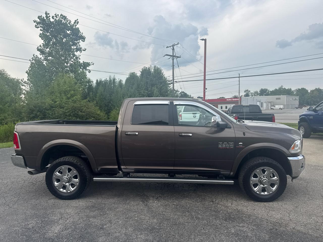 RAM 2500 Laramie 4x4 Crew Cab 6'4" Box 2018