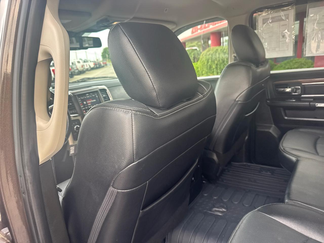 RAM 2500 Laramie 4x4 Crew Cab 6'4" Box 2018