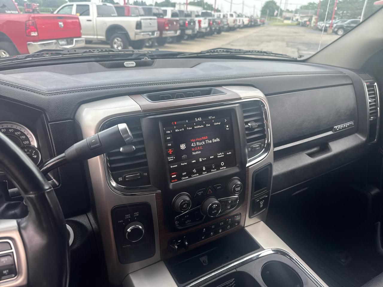 RAM 2500 Laramie 4x4 Crew Cab 6'4" Box 2018