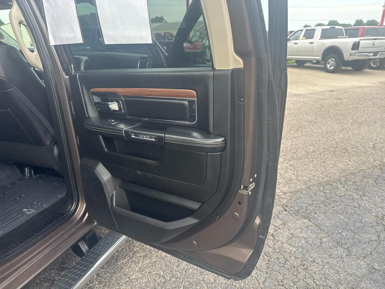 RAM 2500 Laramie 4x4 Crew Cab 6'4" Box 2018