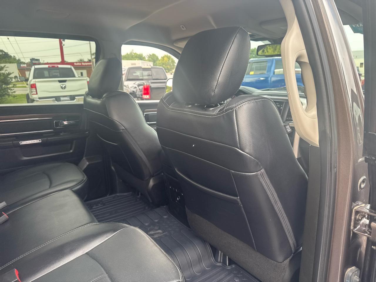RAM 2500 Laramie 4x4 Crew Cab 6'4" Box 2018