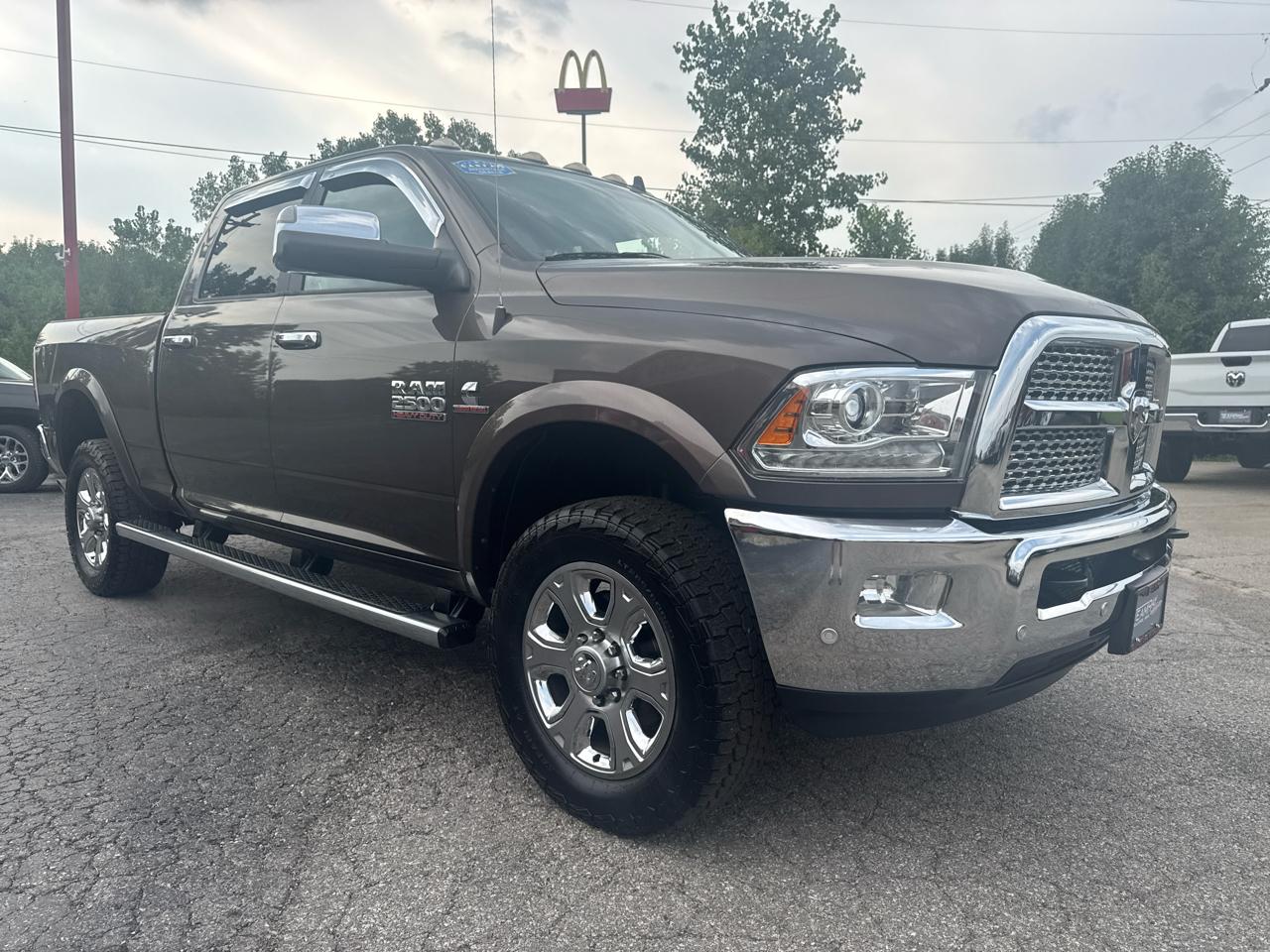 RAM 2500 Laramie 4x4 Crew Cab 6'4" Box 2018