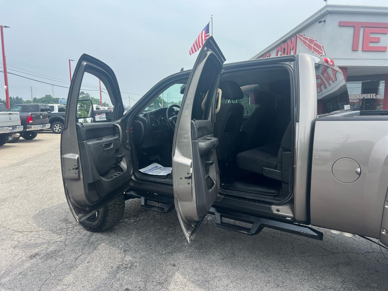 Chevrolet Silverado 2500HD 4WD Crew Cab 153.7" LT 2013