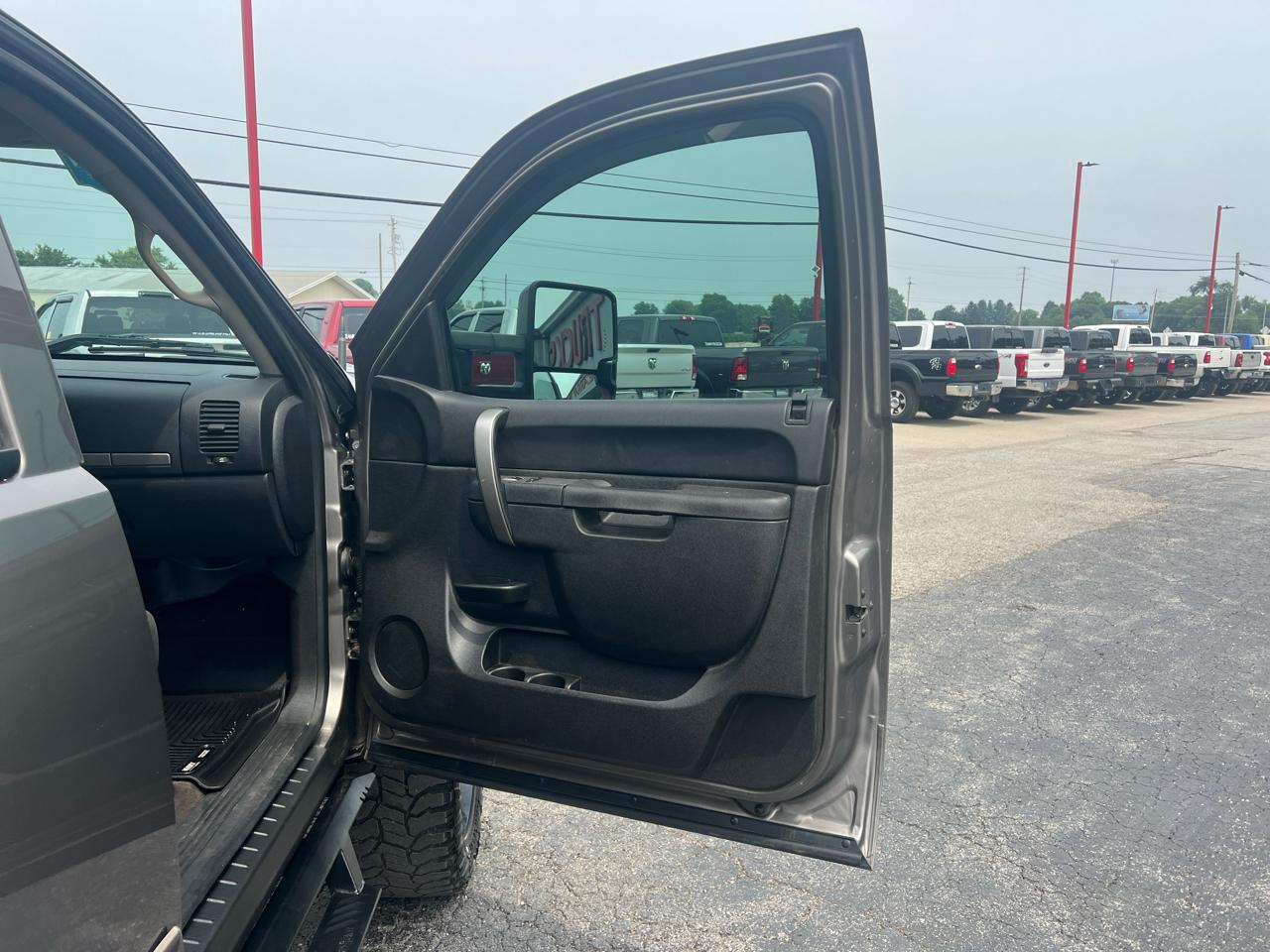 Chevrolet Silverado 2500HD 4WD Crew Cab 153.7" LT 2013