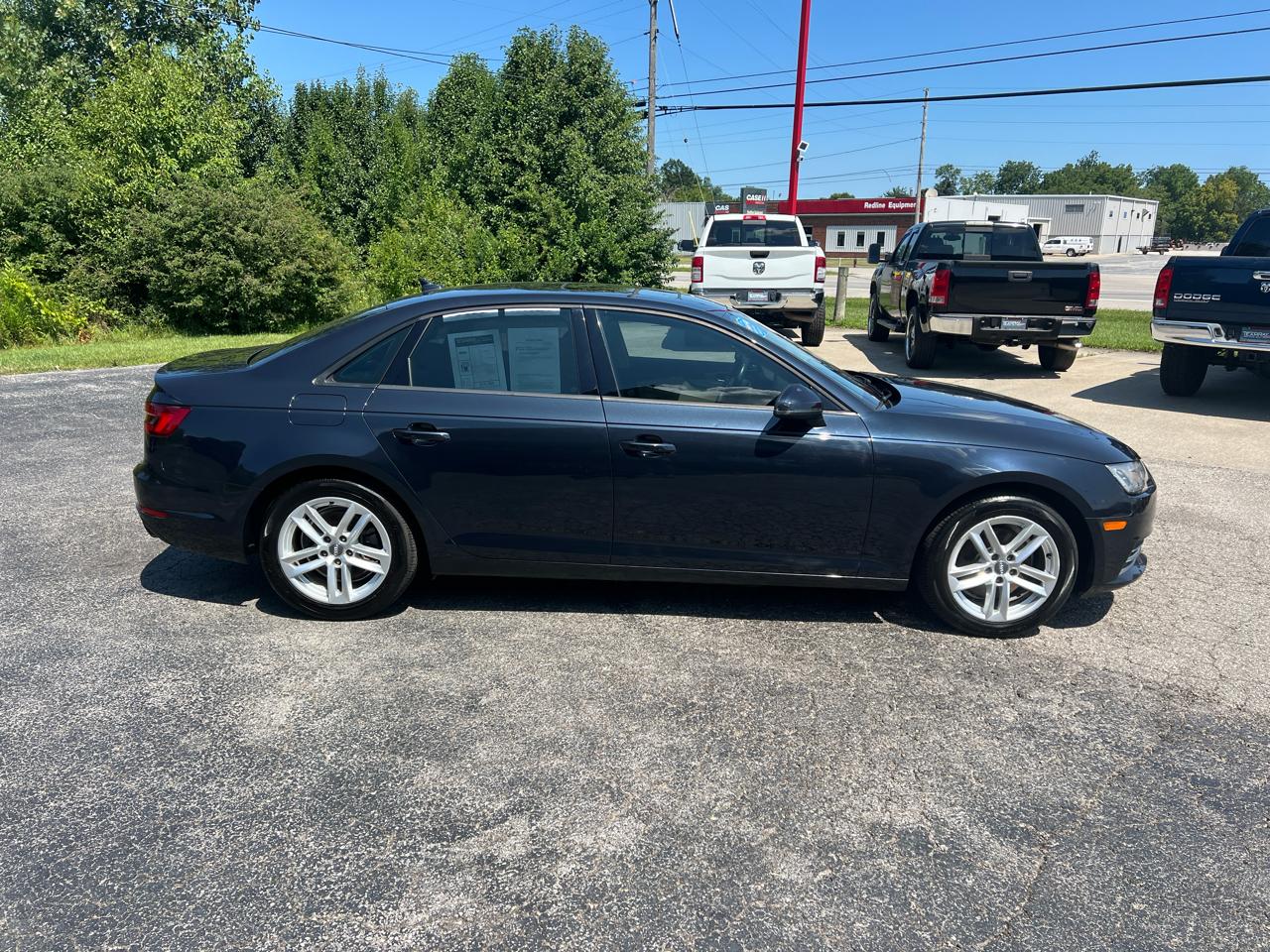 Audi A4 2.0 TFSI Auto ultra Premium FWD 2017