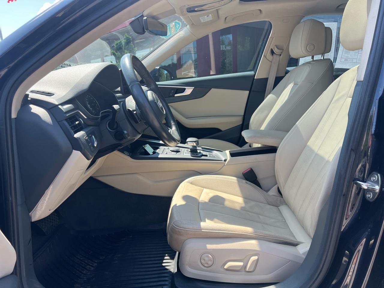 Audi A4 2.0 TFSI Auto ultra Premium FWD 2017