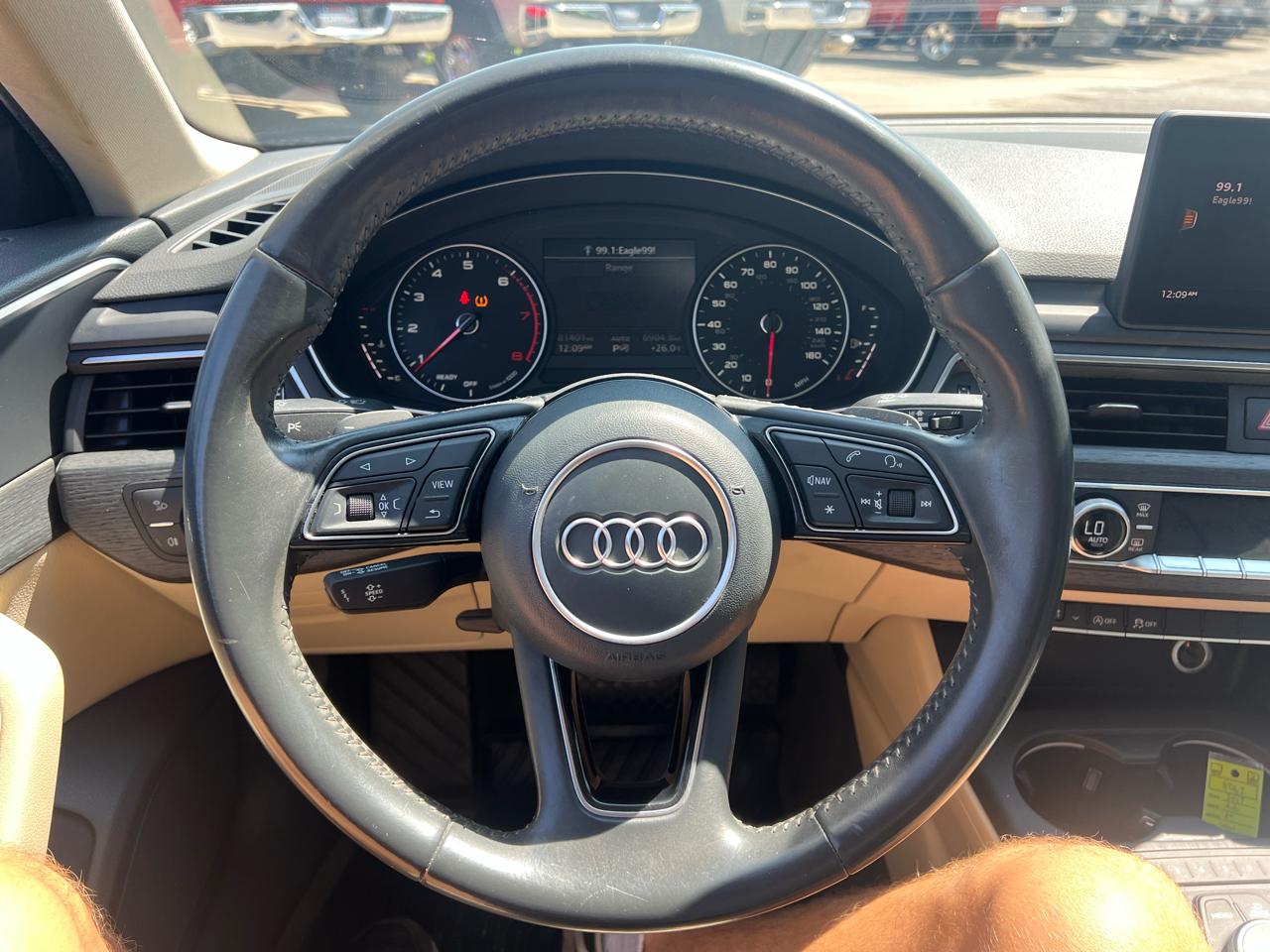 Audi A4 2.0 TFSI Auto ultra Premium FWD 2017
