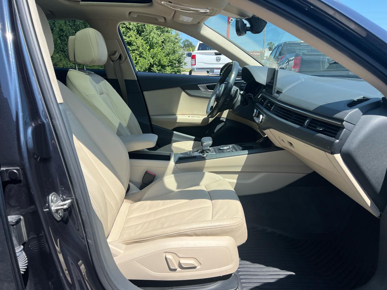 Audi A4 2.0 TFSI Auto ultra Premium FWD 2017