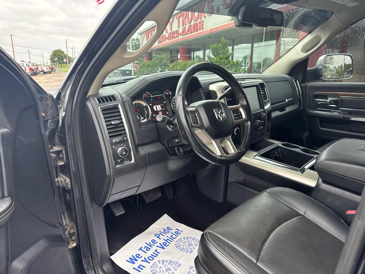 RAM 2500 4WD Mega Cab 160.5" Laramie 2013
