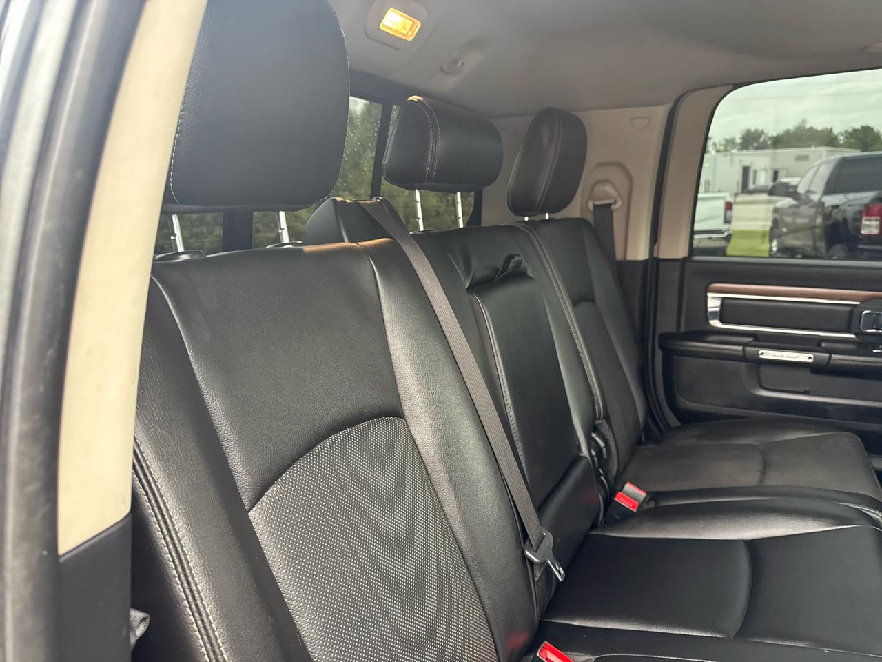 RAM 2500 4WD Mega Cab 160.5" Laramie 2013