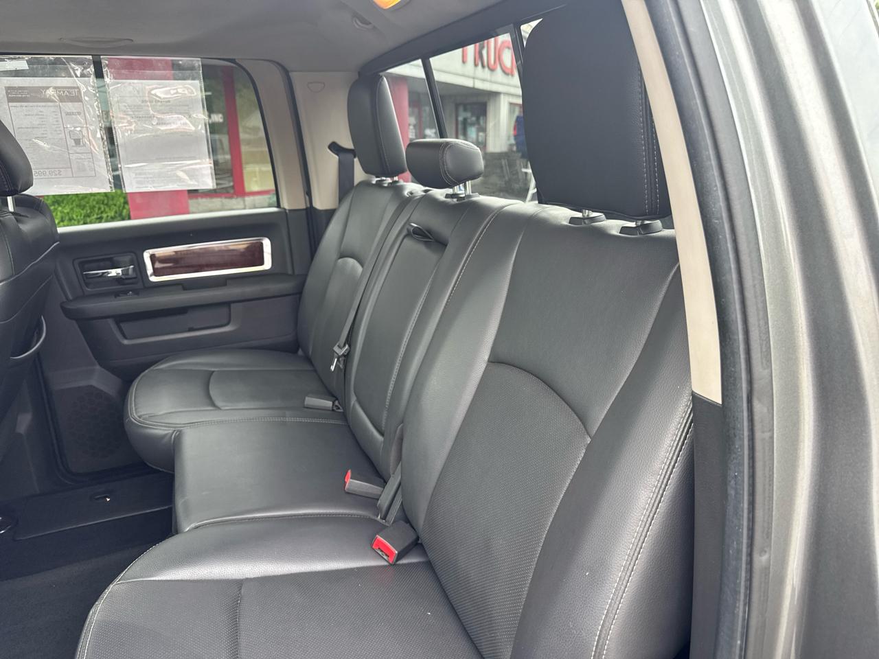 RAM 2500 4WD Crew Cab 149" Laramie 2012