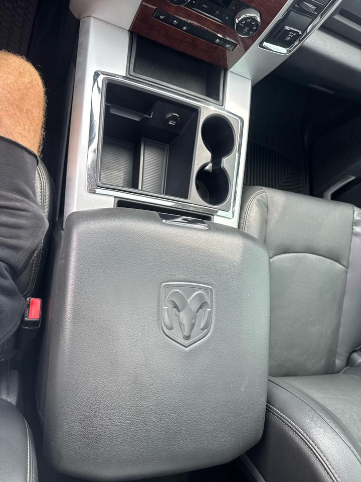 RAM 2500 4WD Crew Cab 149" Laramie 2012