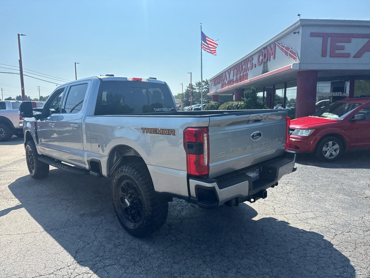 Ford Super Duty F-250 SRW XLT 4WD Crew Cab 6.75' Box 2024