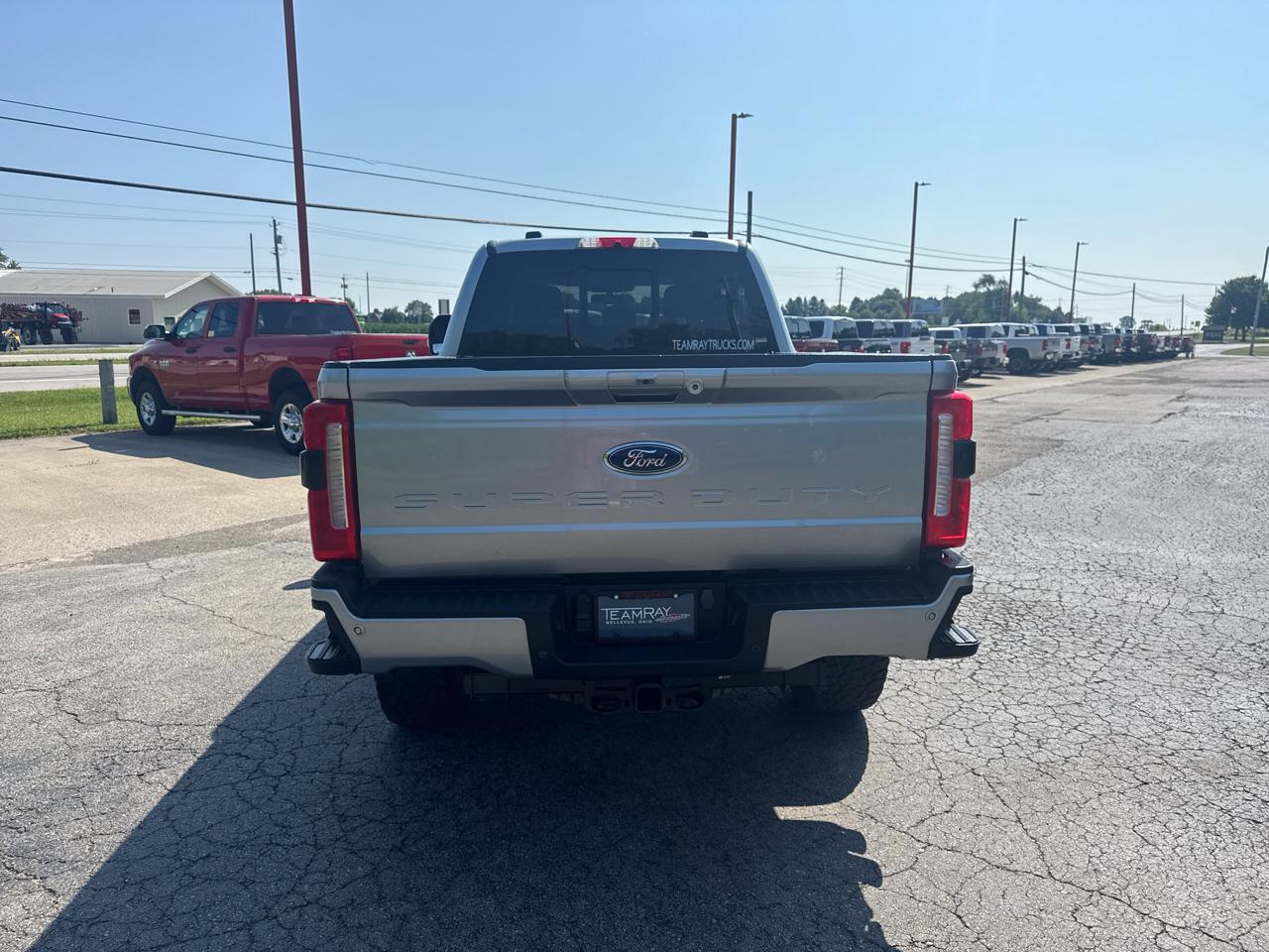 Ford Super Duty F-250 SRW XLT 4WD Crew Cab 6.75' Box 2024