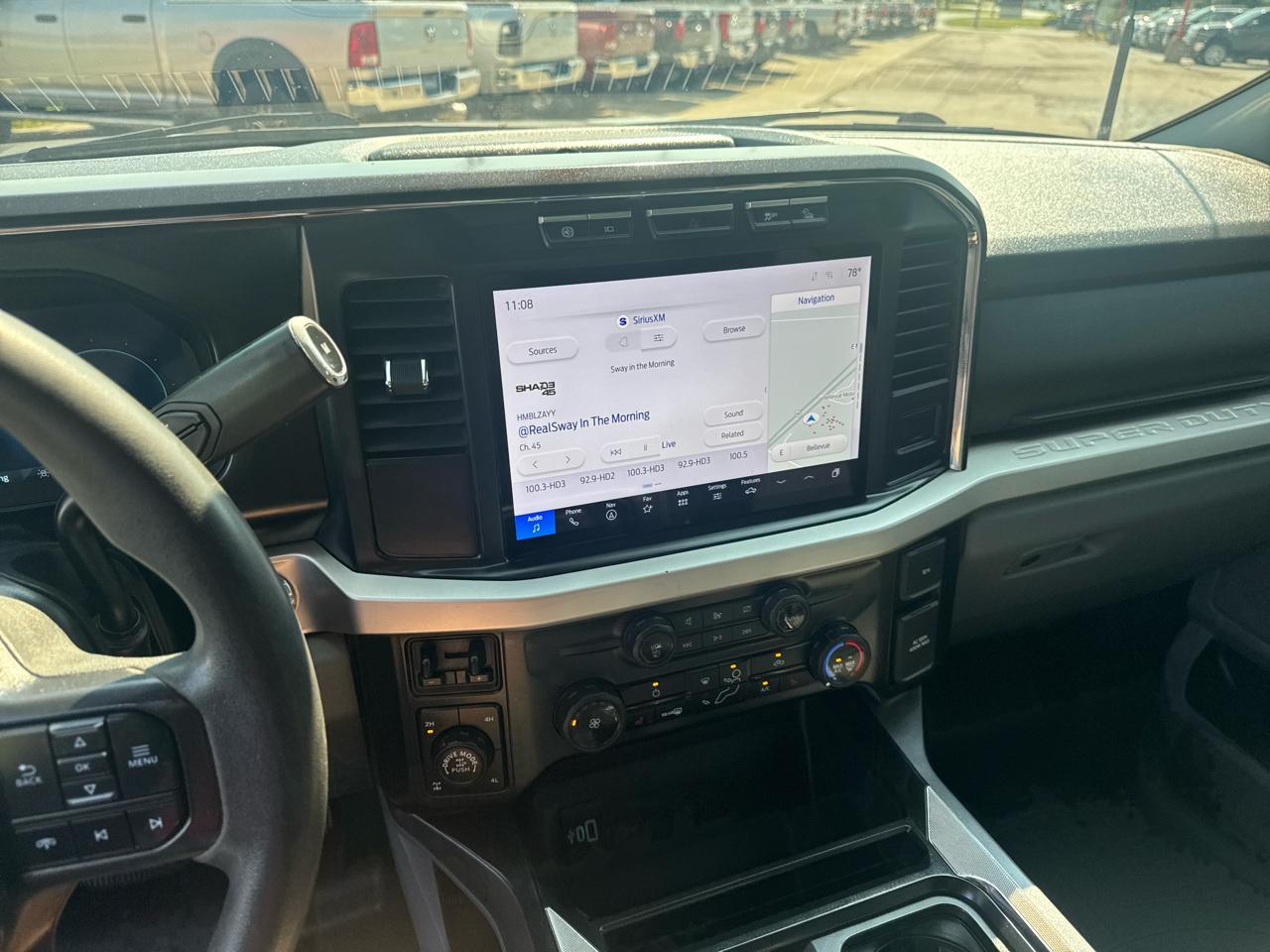Ford Super Duty F-250 SRW XLT 4WD Crew Cab 6.75' Box 2024