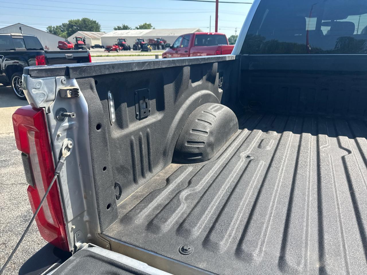 Ford Super Duty F-250 SRW XLT 4WD Crew Cab 6.75' Box 2024