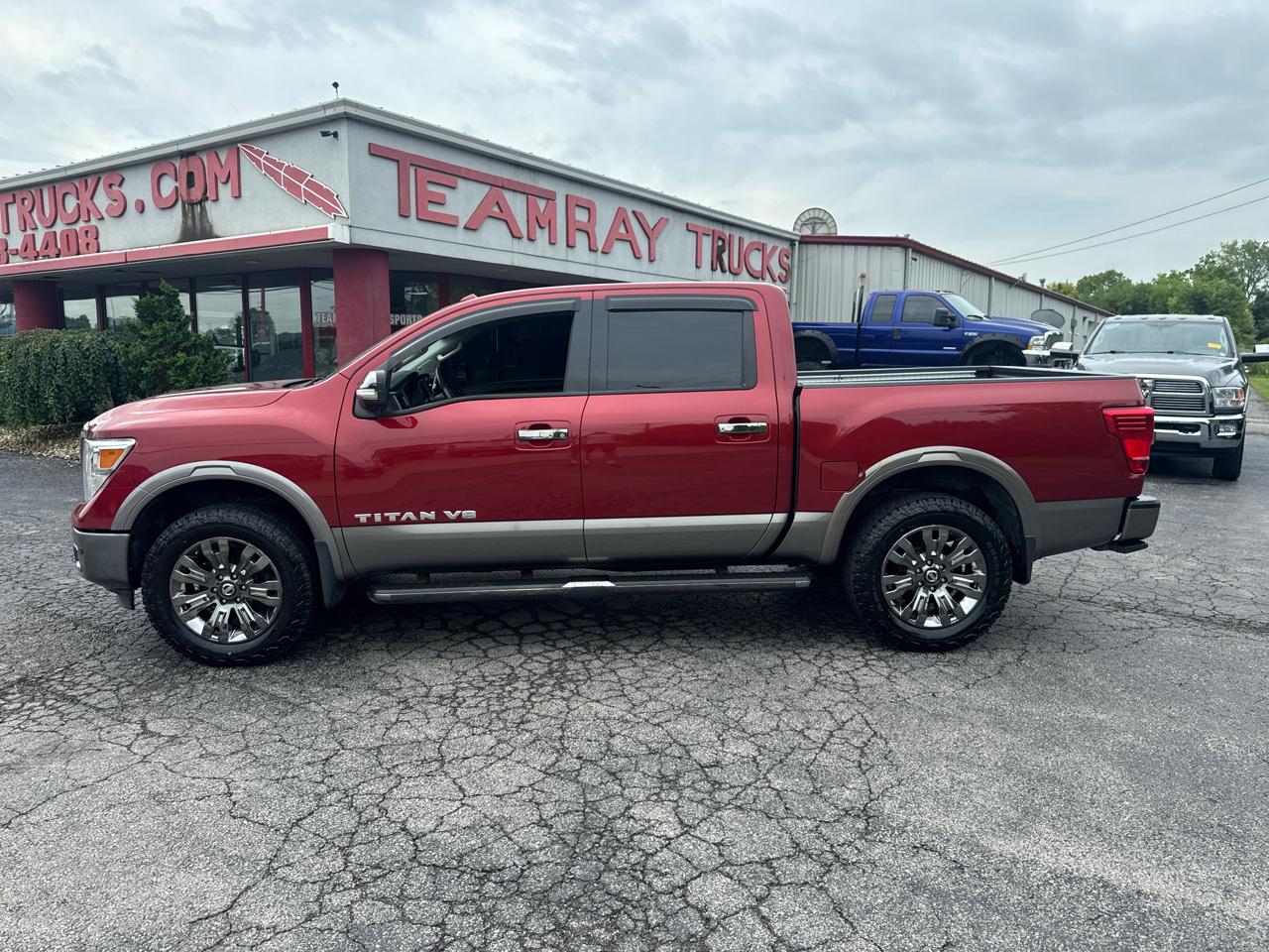 Nissan Titan 4x4 Crew Cab Platinum Reserve 2018