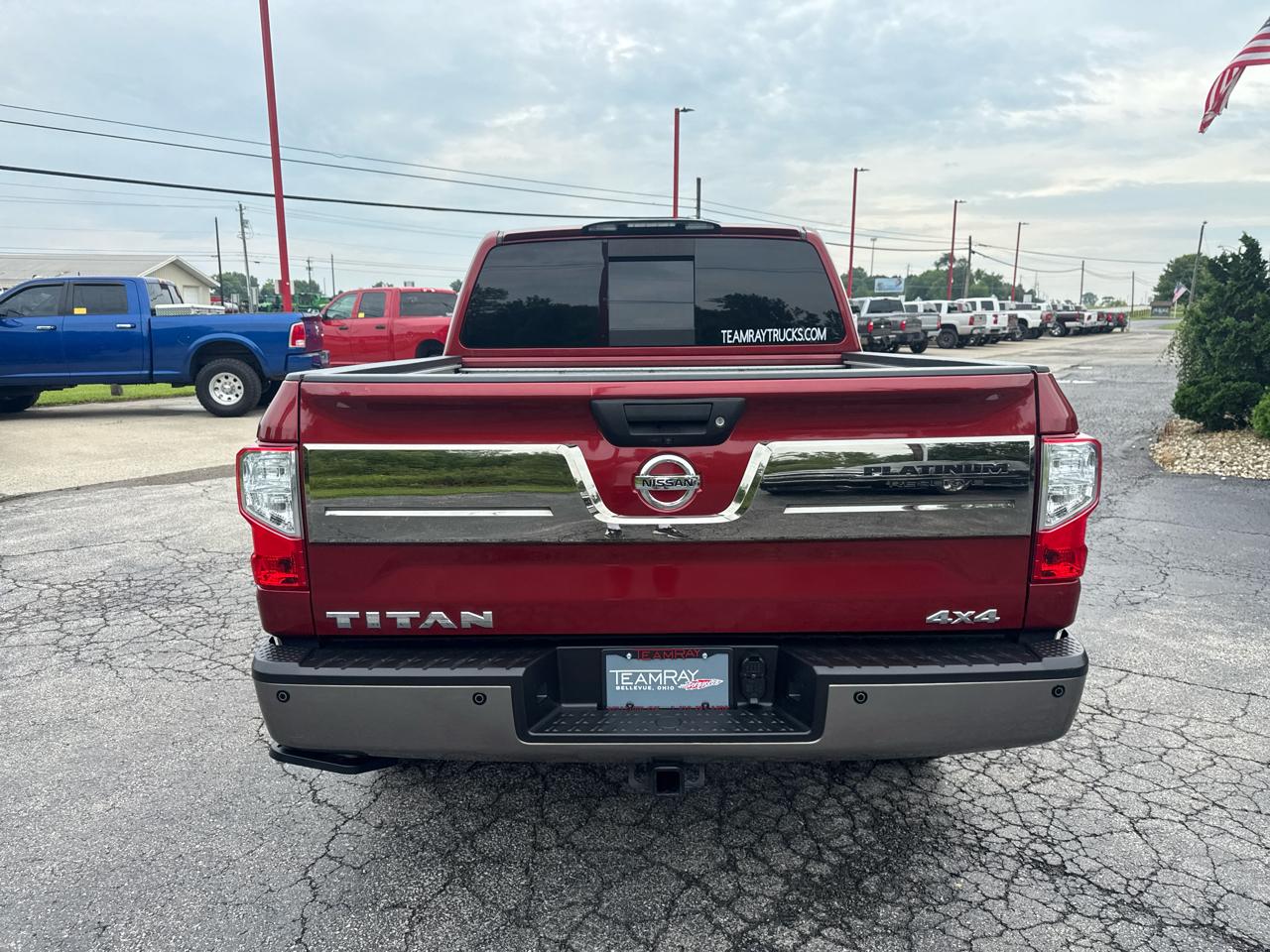 Nissan Titan 4x4 Crew Cab Platinum Reserve 2018