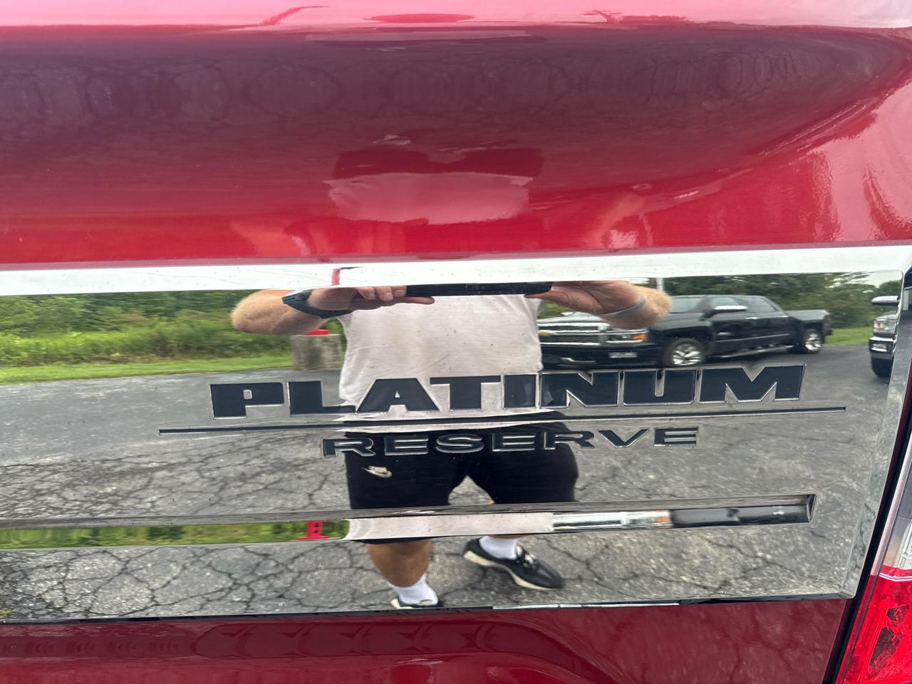 Nissan Titan 4x4 Crew Cab Platinum Reserve 2018