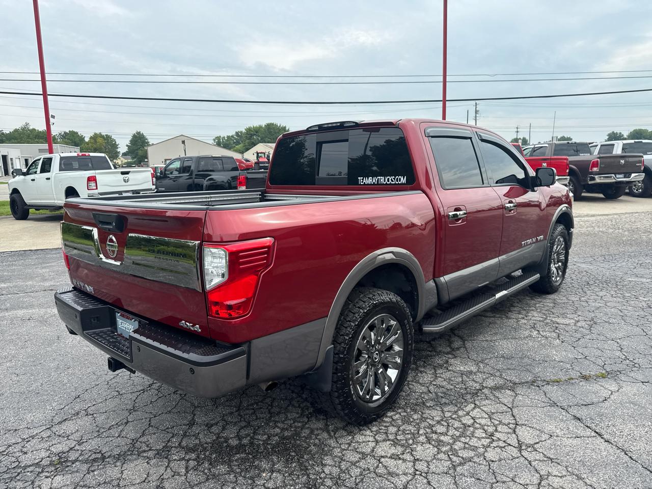 Nissan Titan 4x4 Crew Cab Platinum Reserve 2018