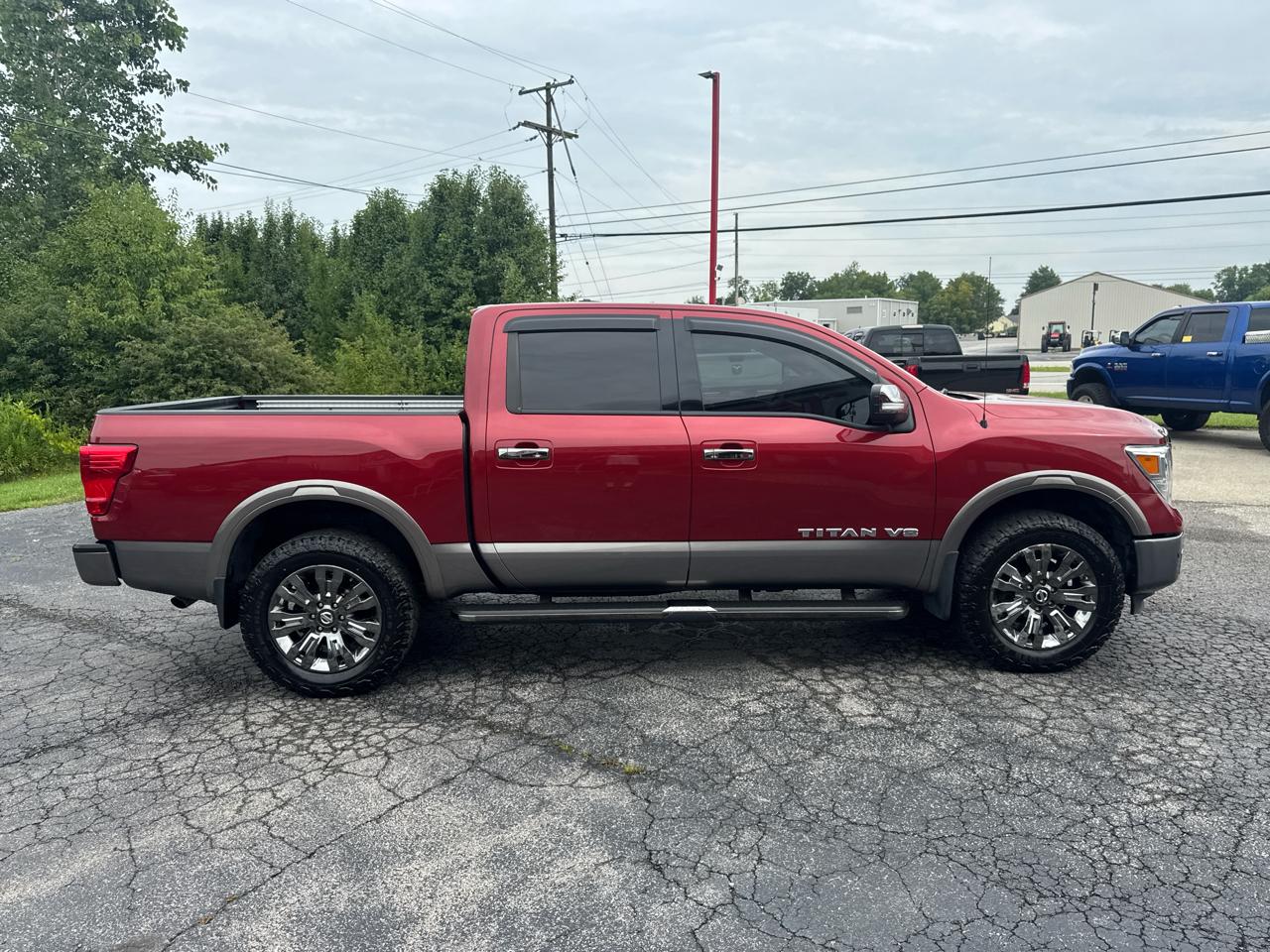 Nissan Titan 4x4 Crew Cab Platinum Reserve 2018