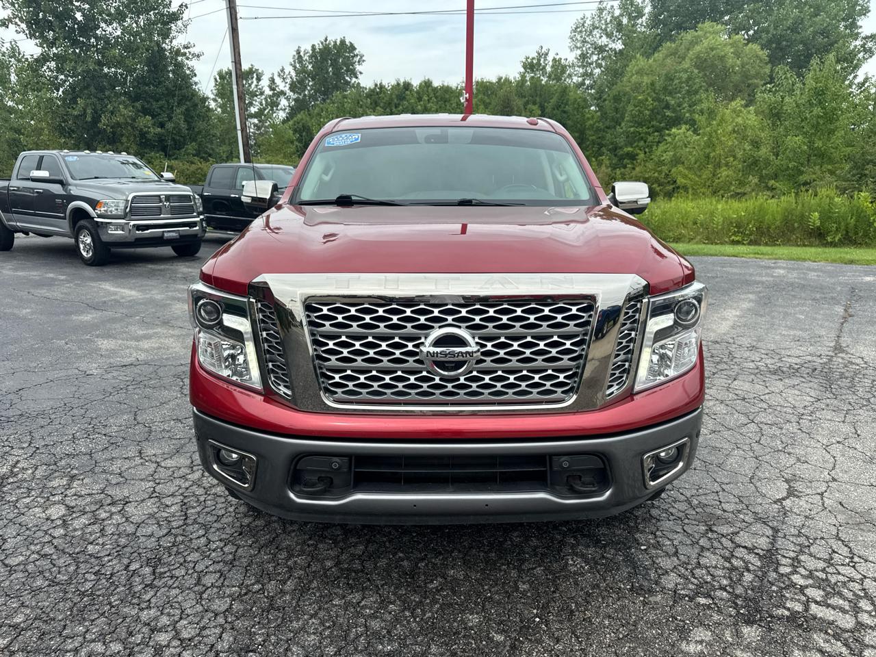 Nissan Titan 4x4 Crew Cab Platinum Reserve 2018