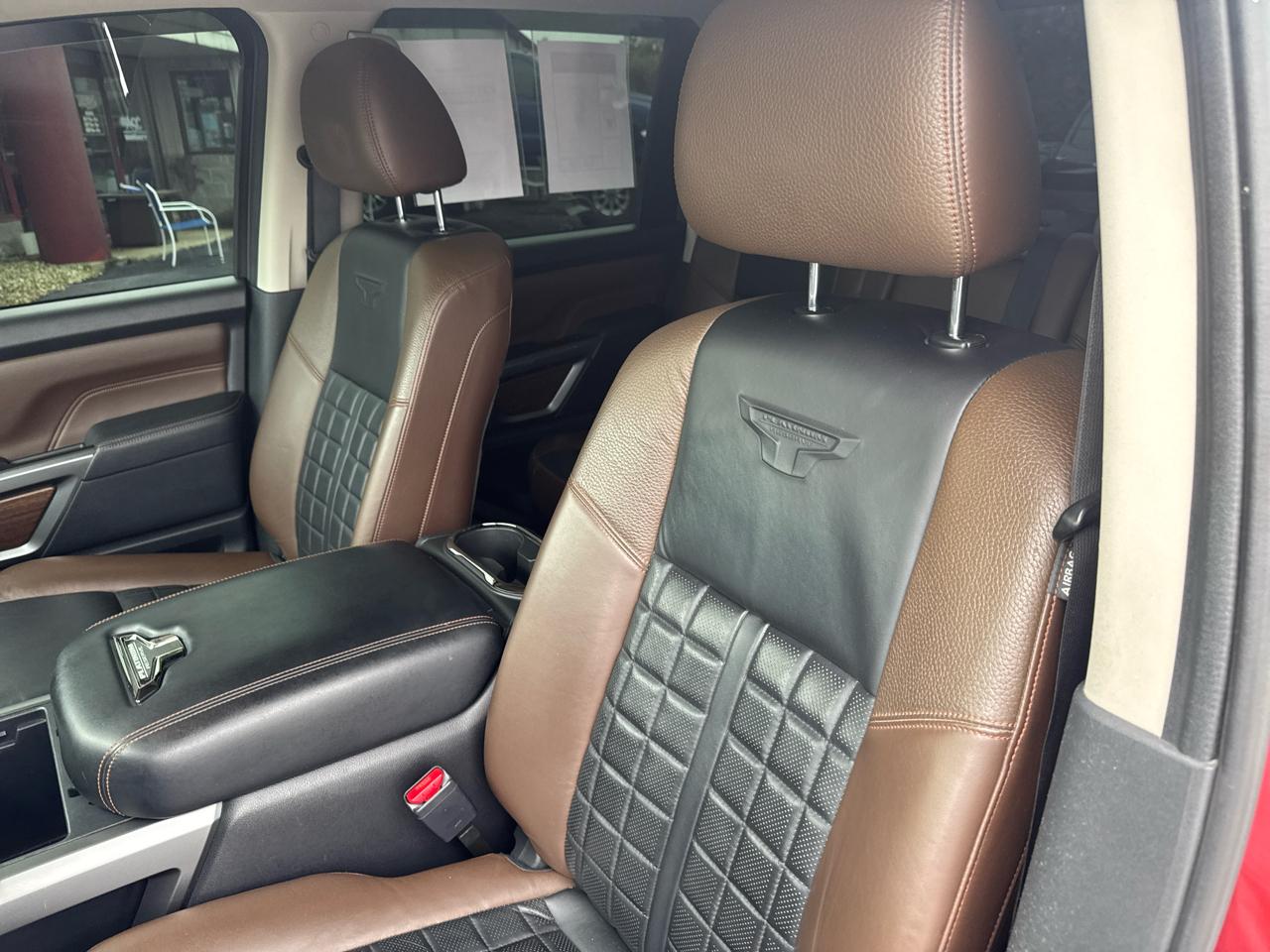 Nissan Titan 4x4 Crew Cab Platinum Reserve 2018