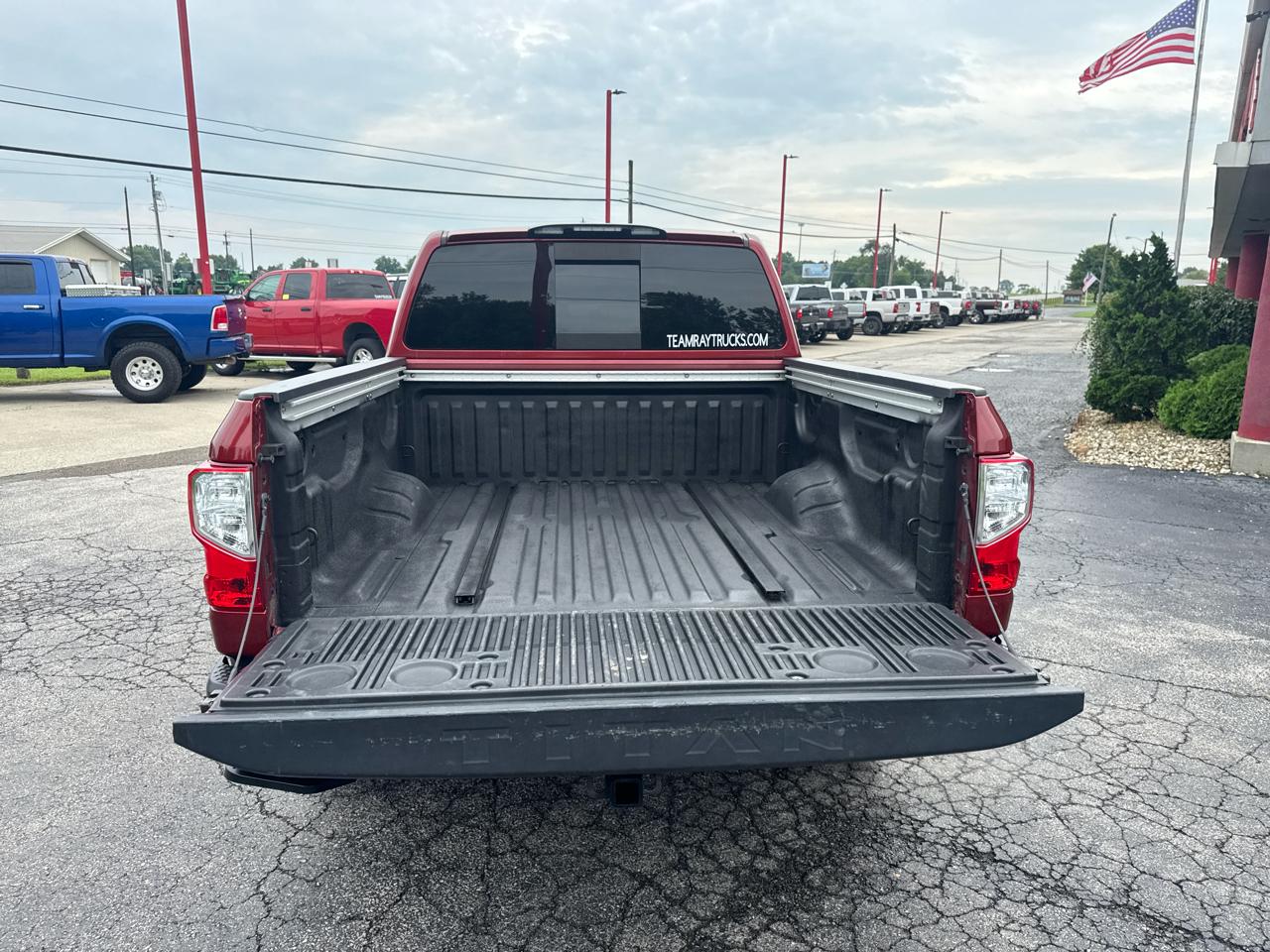 Nissan Titan 4x4 Crew Cab Platinum Reserve 2018