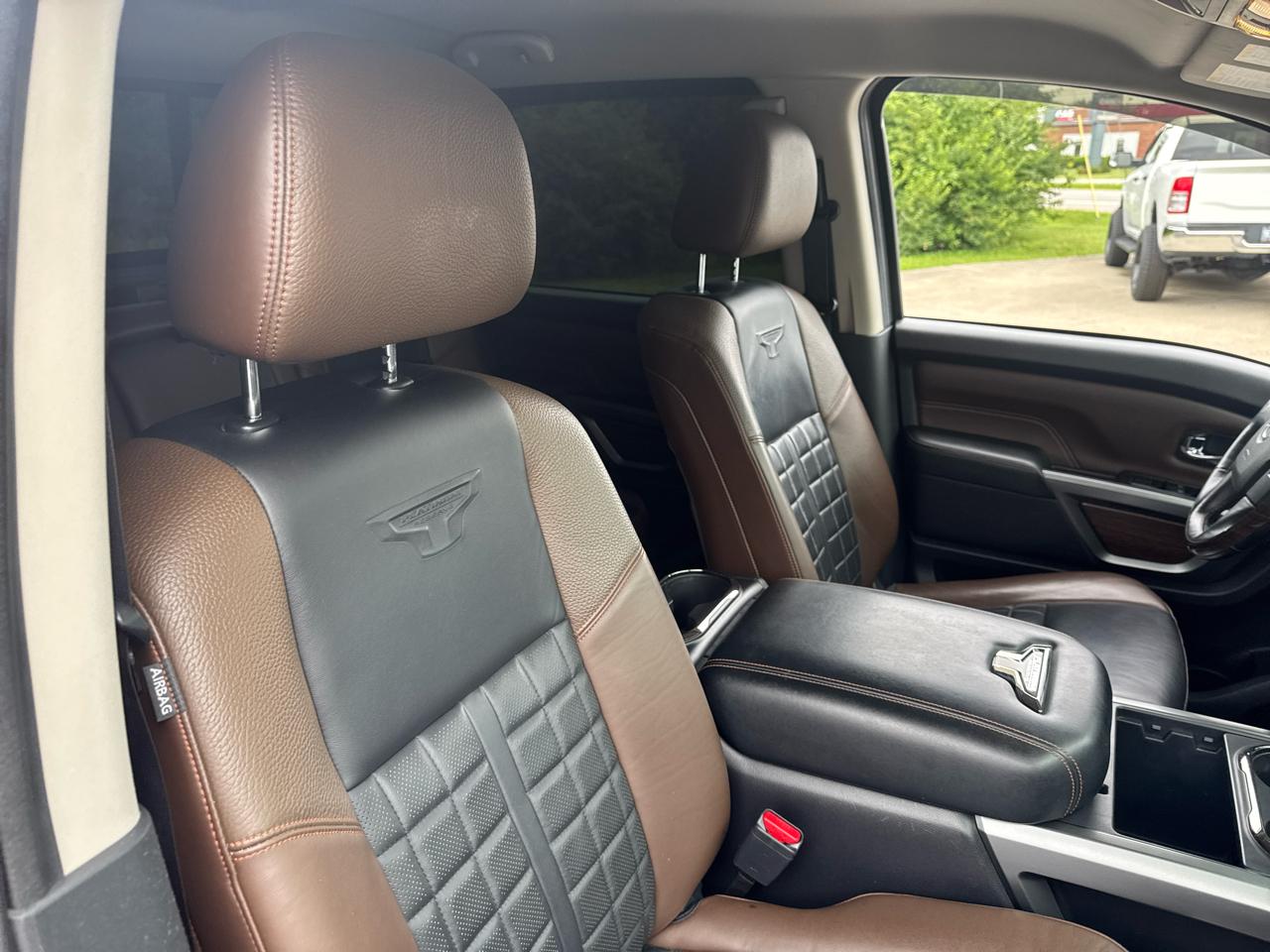 Nissan Titan 4x4 Crew Cab Platinum Reserve 2018