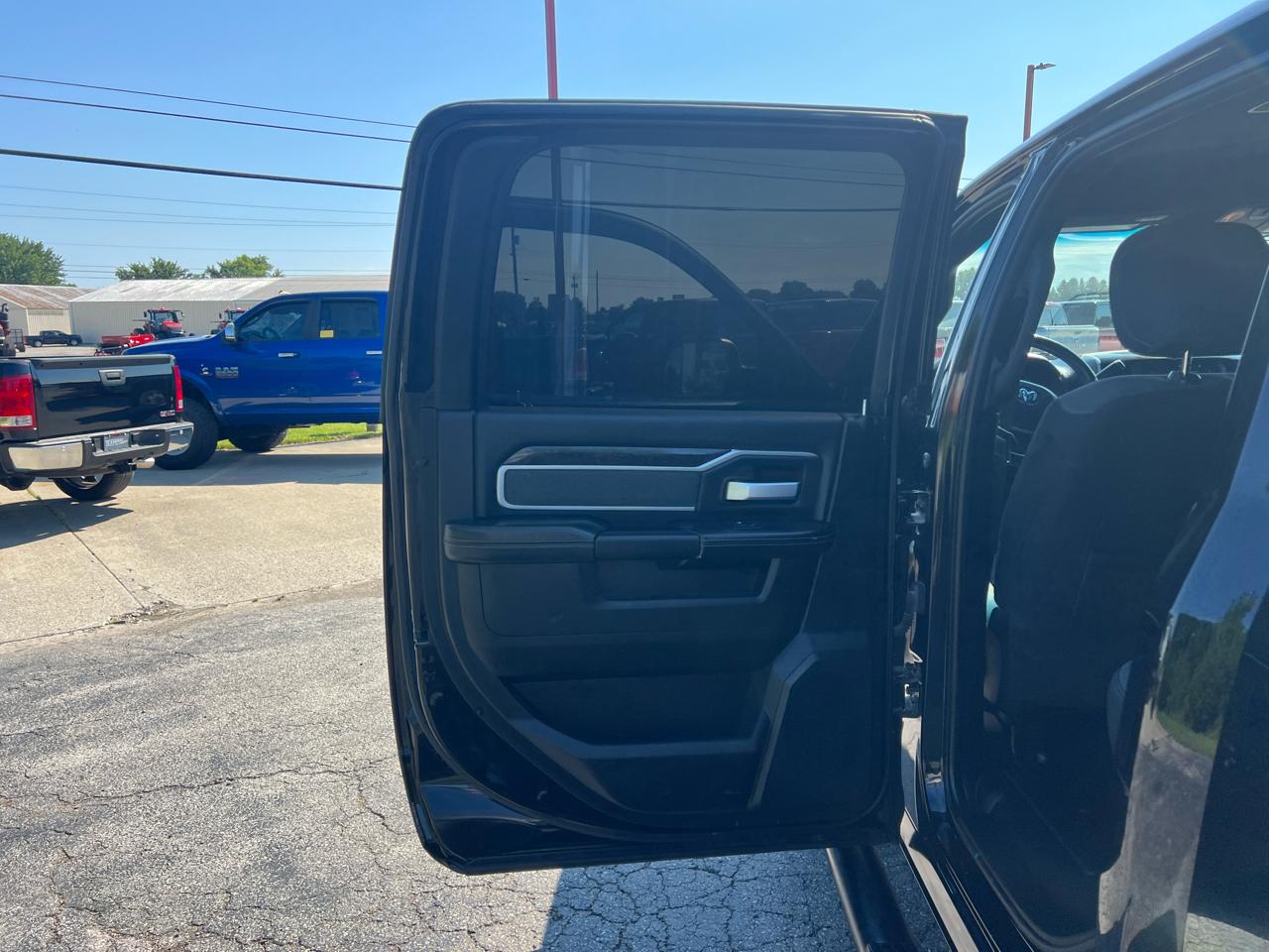 RAM 2500 Lone Star 4x4 Crew Cab 6'4" Box 2022