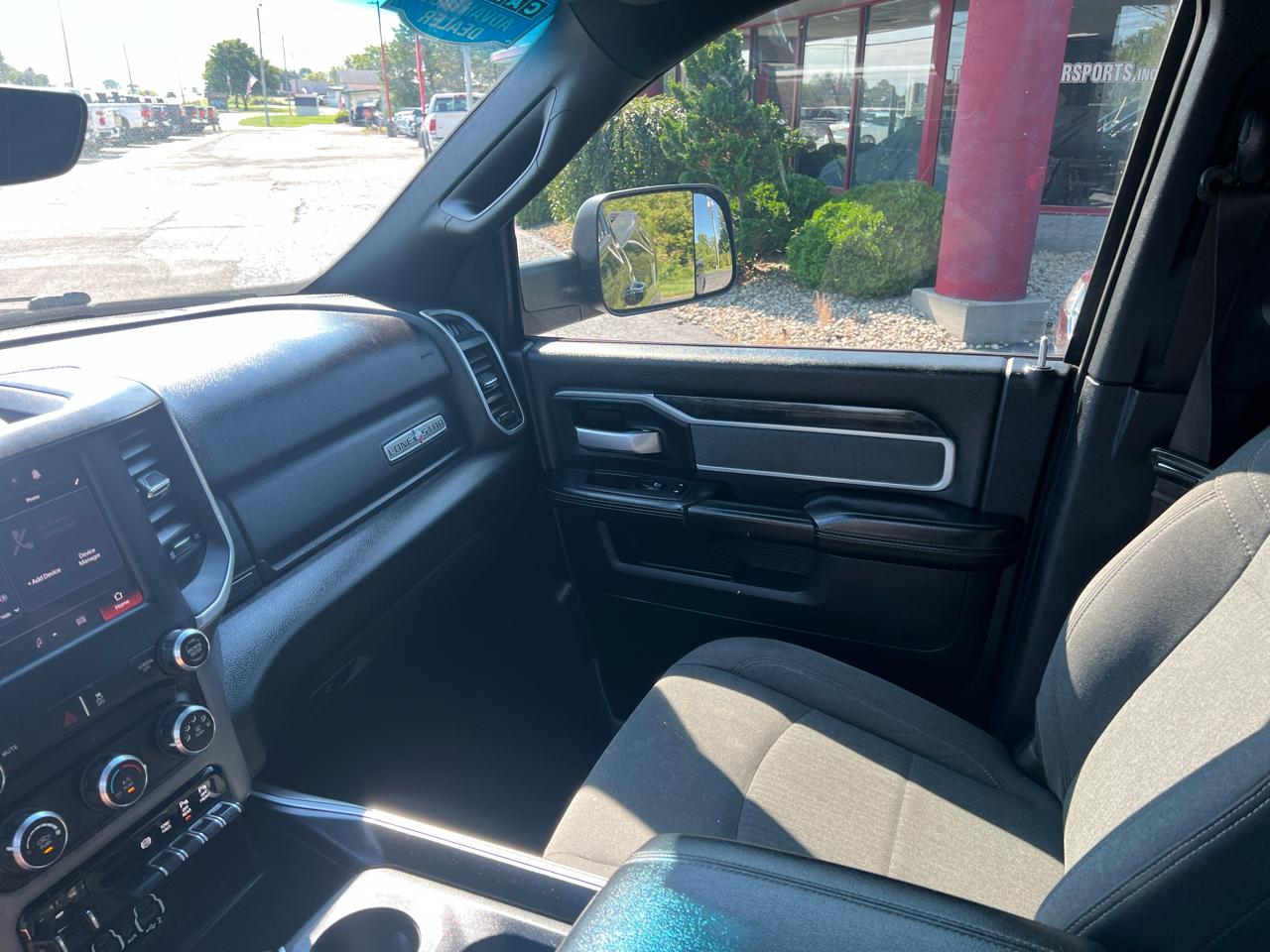 RAM 2500 Lone Star 4x4 Crew Cab 6'4" Box 2022