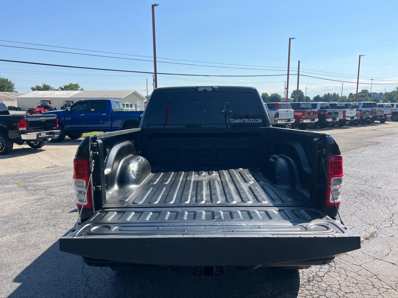RAM 2500 Lone Star 4x4 Crew Cab 6'4" Box 2022