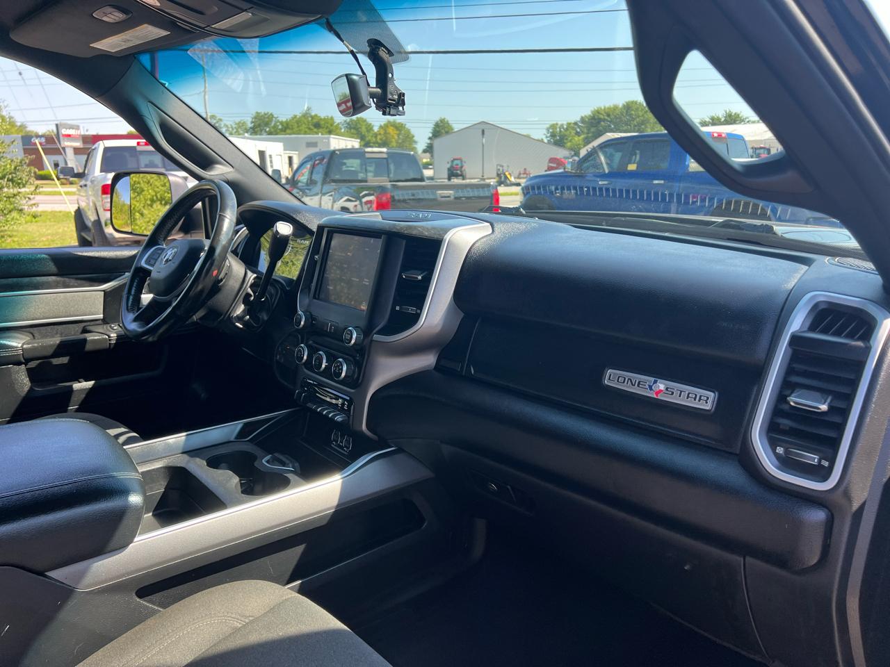 RAM 2500 Lone Star 4x4 Crew Cab 6'4" Box 2022