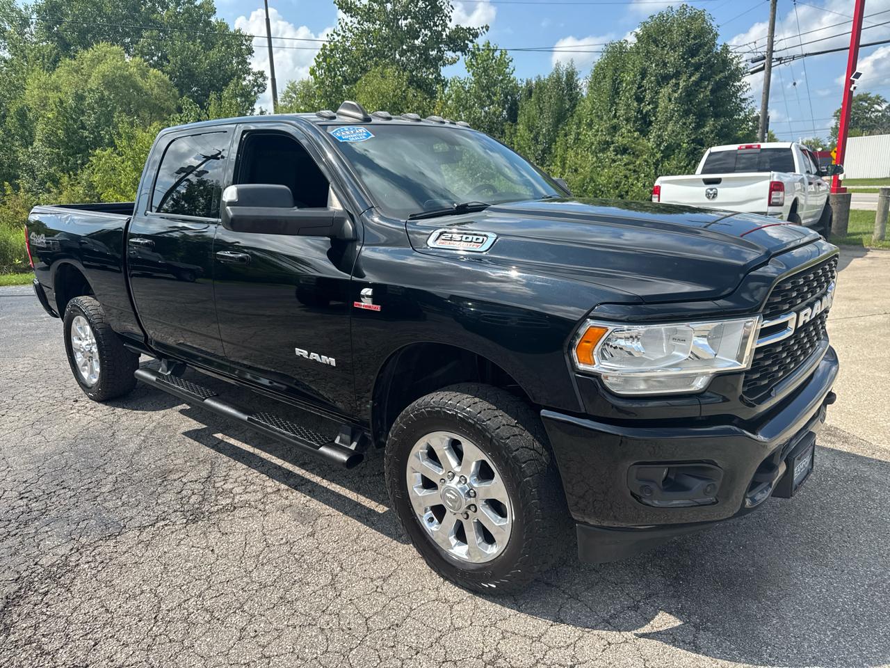 RAM 2500 Lone Star 4x4 Crew Cab 6'4" Box 2022