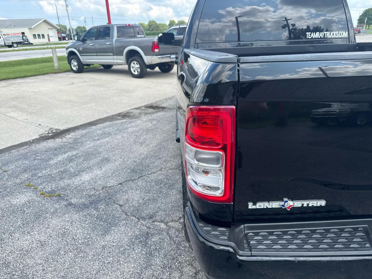 RAM 2500 Lone Star 4x4 Crew Cab 6'4" Box 2022