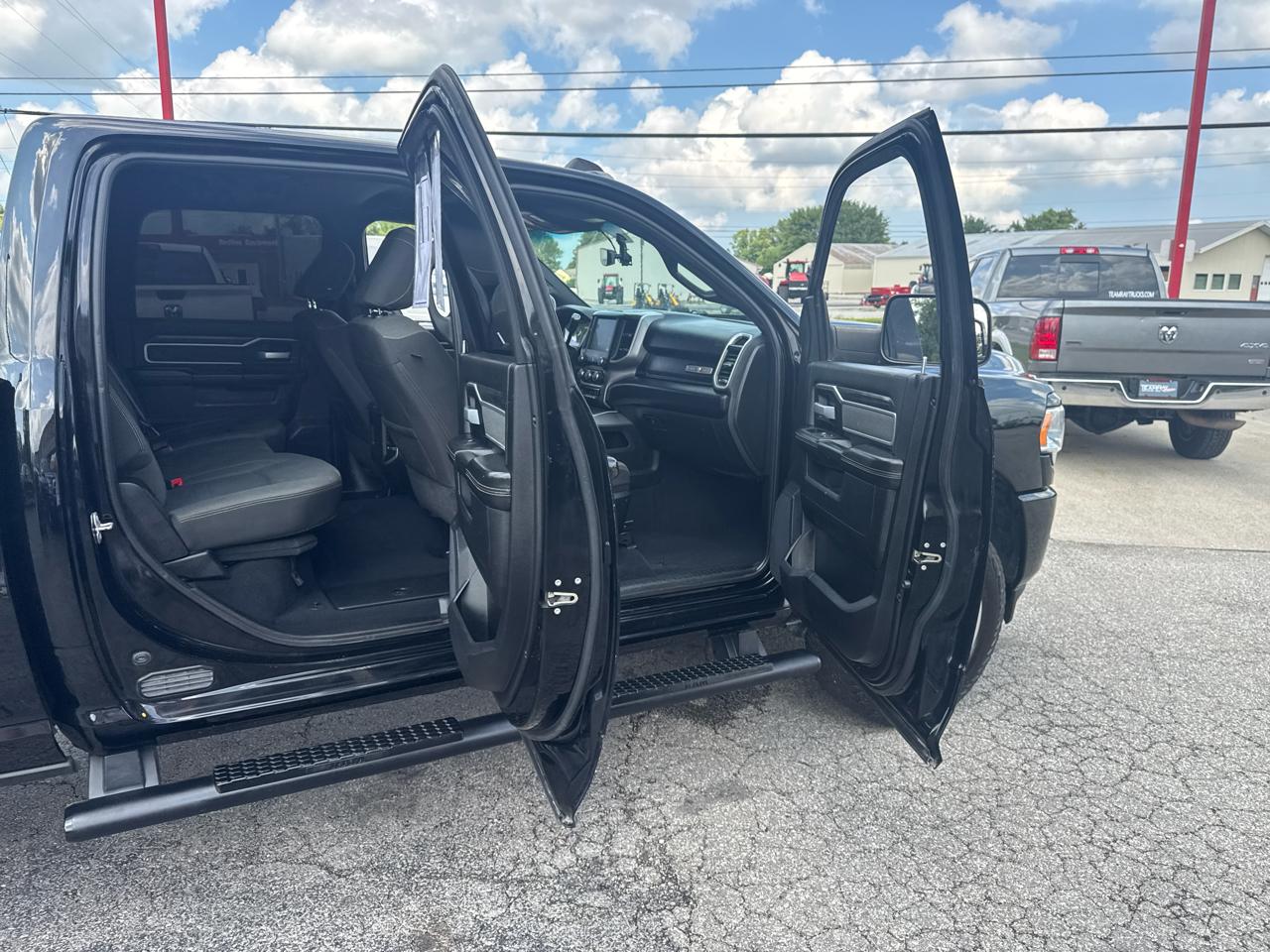 RAM 2500 Lone Star 4x4 Crew Cab 6'4" Box 2022