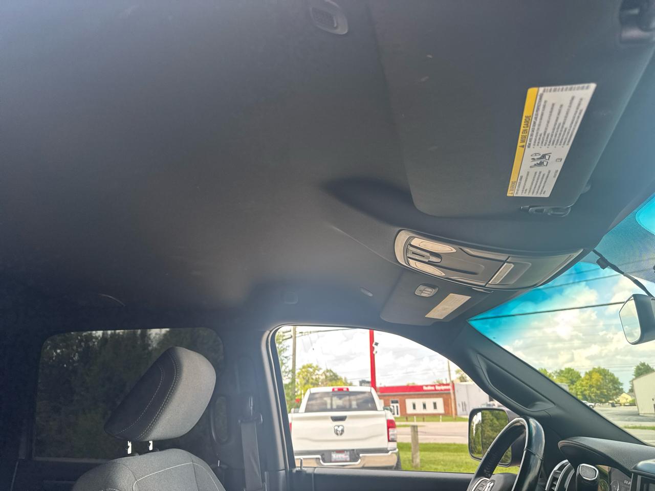RAM 2500 Lone Star 4x4 Crew Cab 6'4" Box 2022