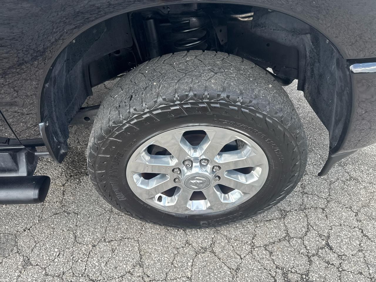 RAM 2500 Lone Star 4x4 Crew Cab 6'4" Box 2022